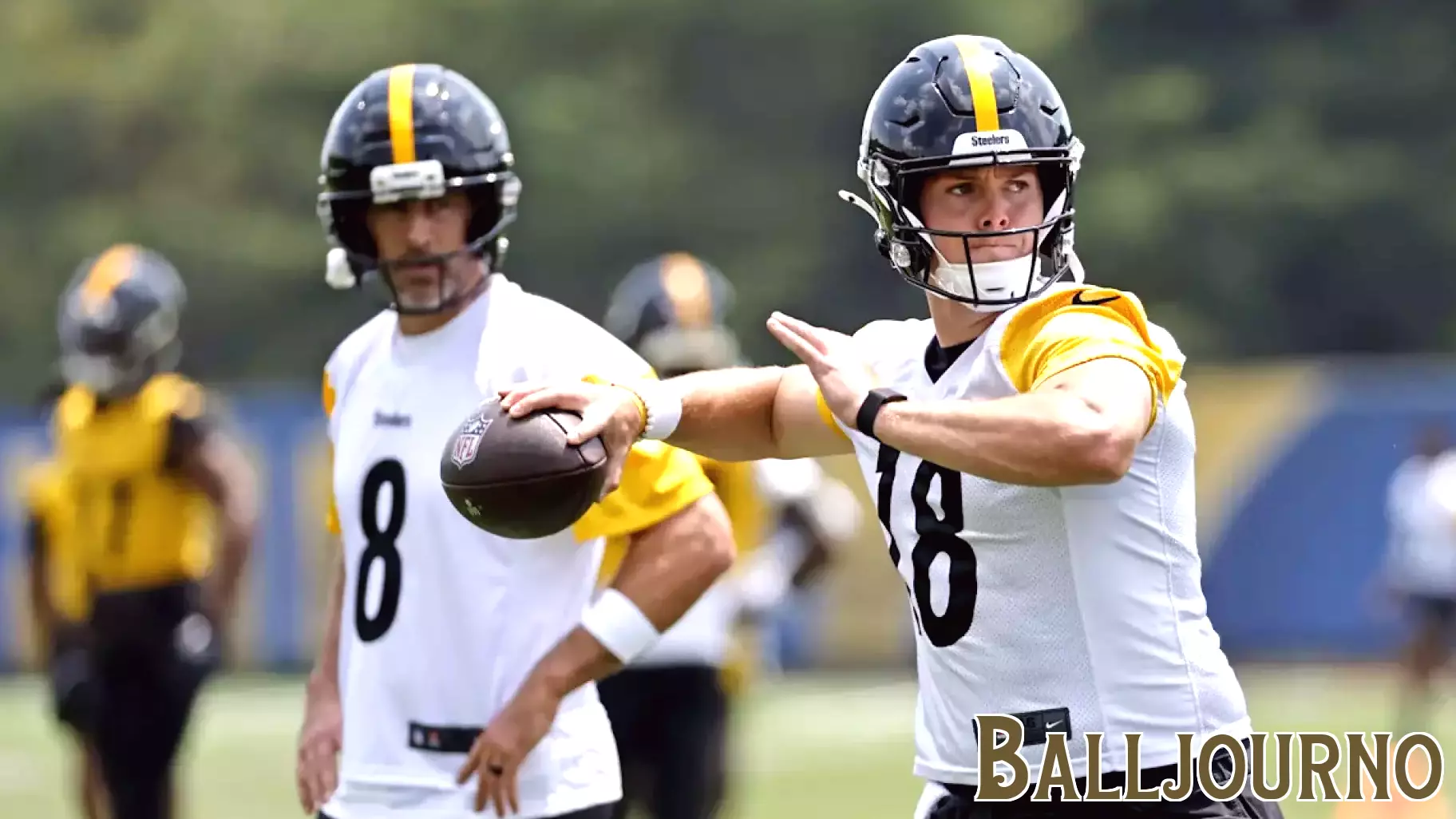 Aaron Rodgers Sees a Future Star in Steelers Quarterback Will Howard