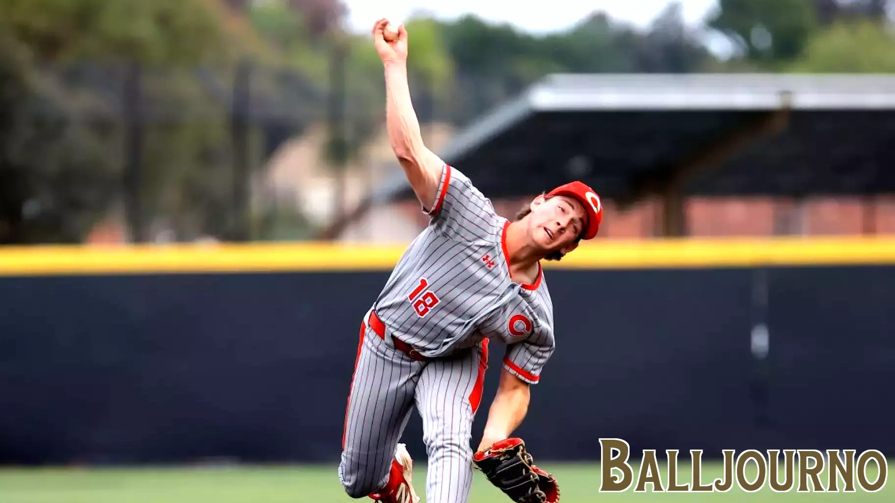 Santiago Upsets Top-Ranked Corona in Thrilling Baseball Match