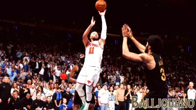 From The Sports Desk: Knicks mount epic fourth quarter comeback, stun Cavaliers